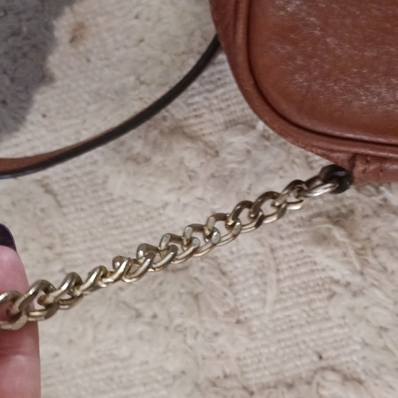 Michael Kors brown small crossbody chained bag❤️ - Picture 9 of 14